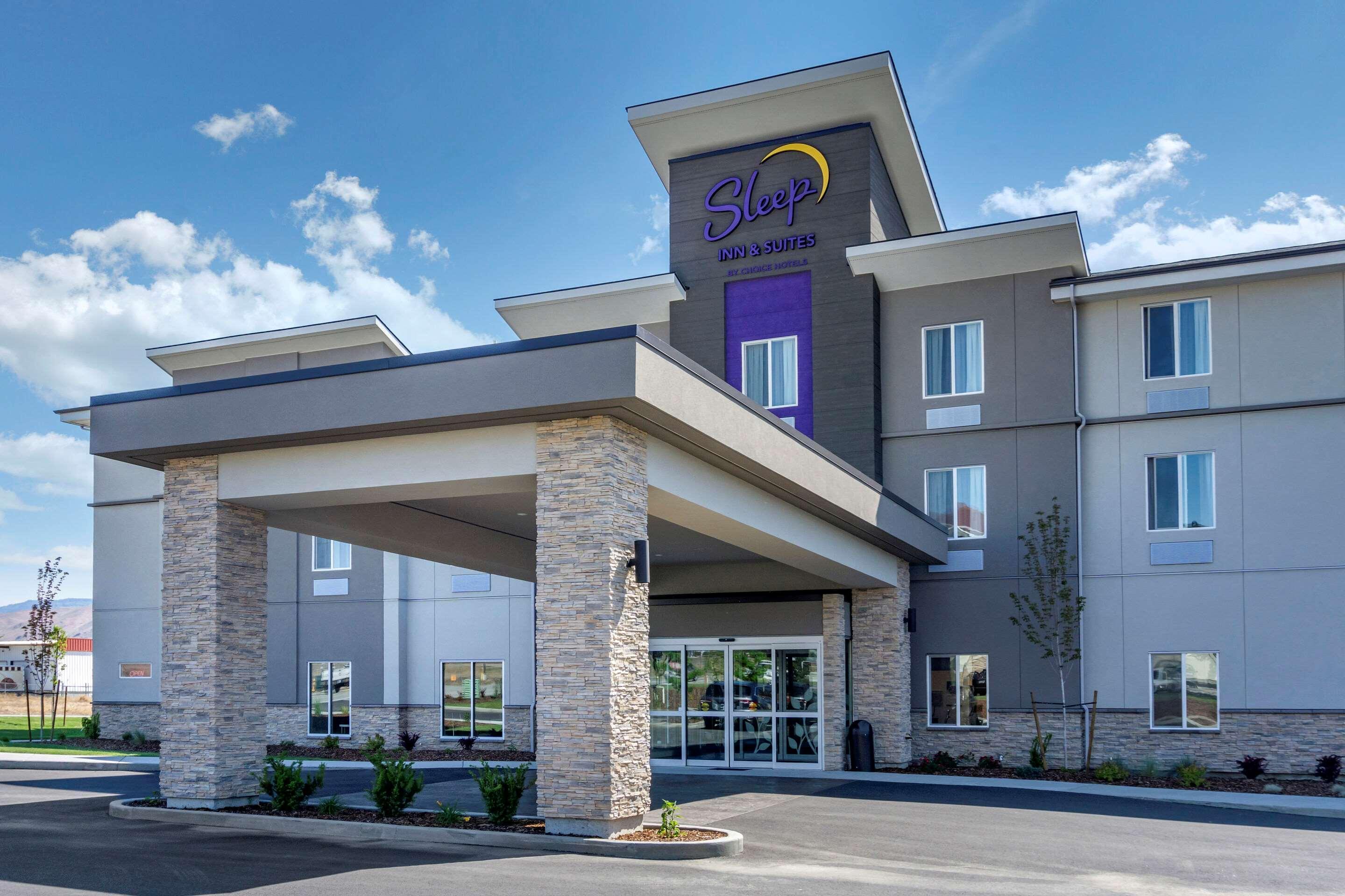 Sleep Inn & Suites Wenatchee-Leavenworth エクステリア 写真
